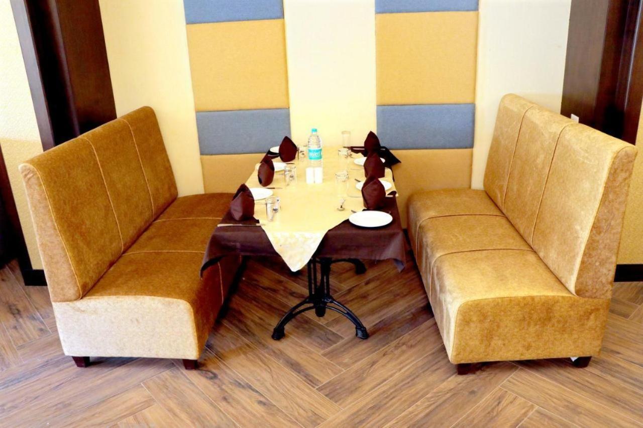 Hotel Solista Chittorgarh Exterior foto