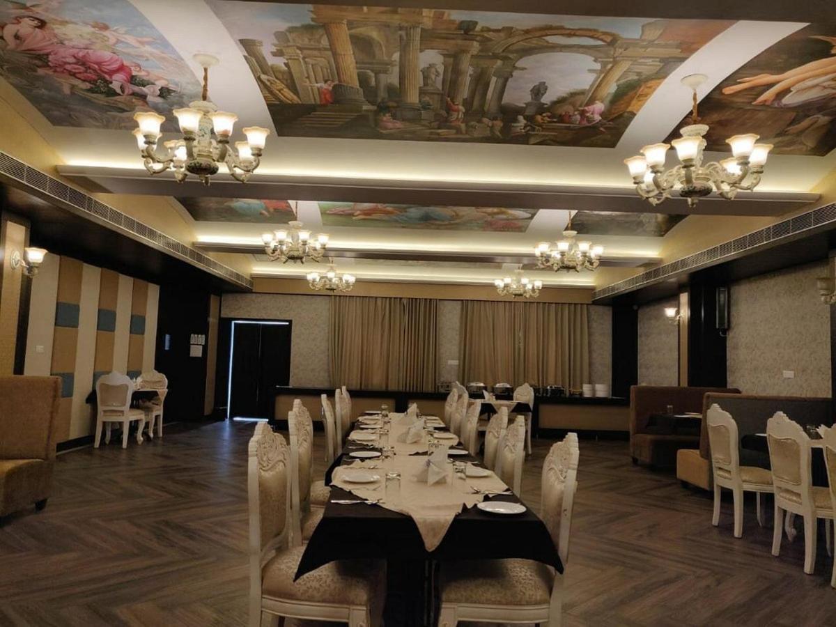 Hotel Solista Chittorgarh Exterior foto
