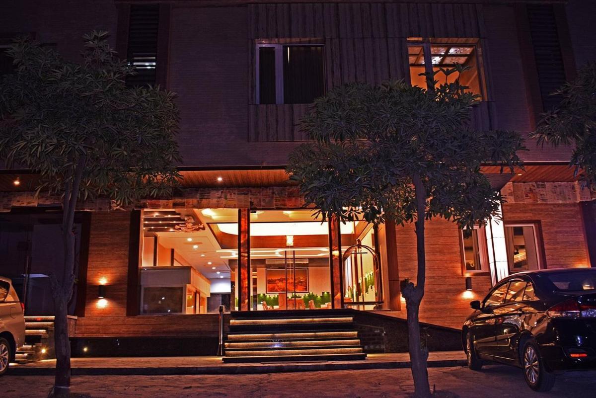 Hotel Solista Chittorgarh Exterior foto